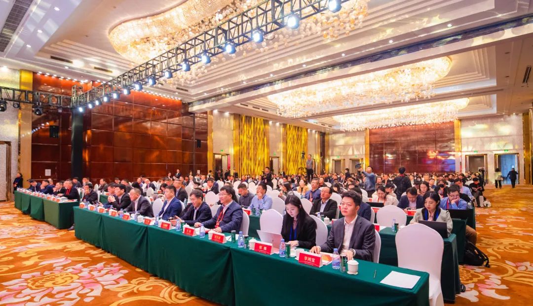 时在中春 链蕴朝气丨w66集团受邀亮相第一届中国酒类物流供给链产业年会